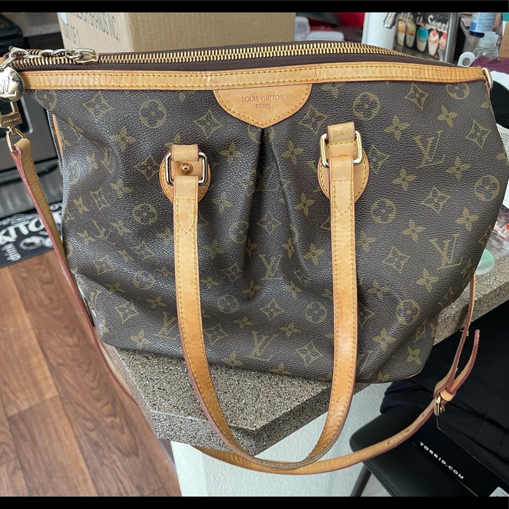 Louis Vuitton Palermo PM *will trade*